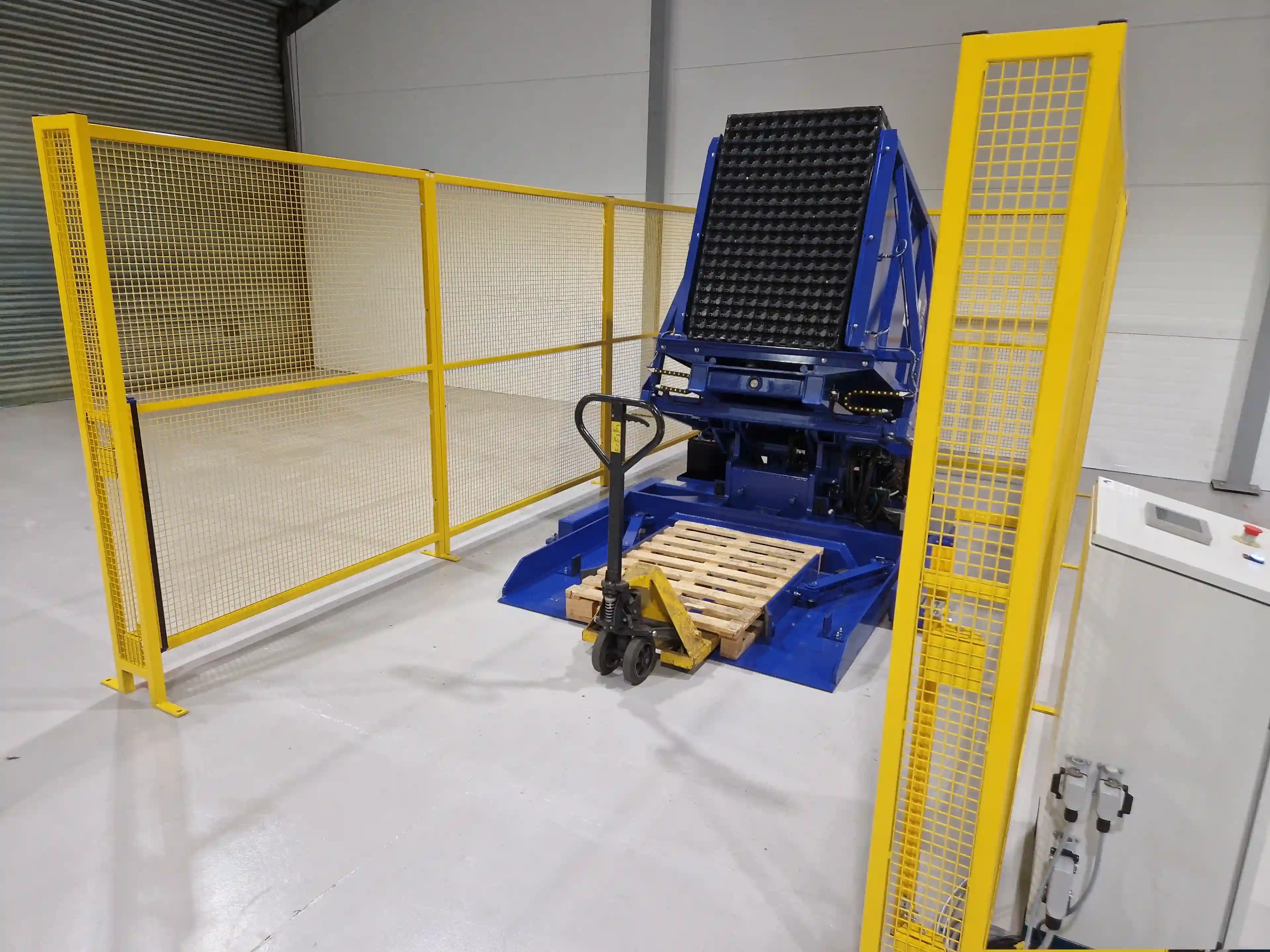 Pallet changer 25